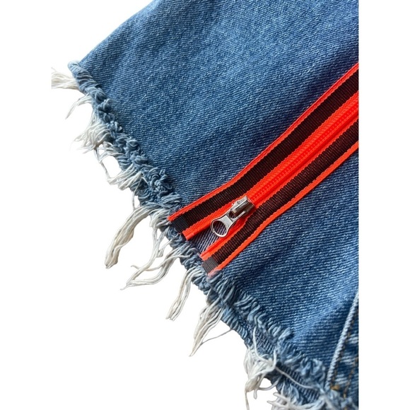 Lf Furst of a Kind Levi’s Upcycled Neon Zipper Mini Denim Skirt Size 29 - Picture 6 of 6